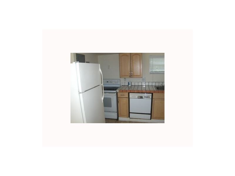 Property Photo:  3010 Segovia St Rear  FL 33134 