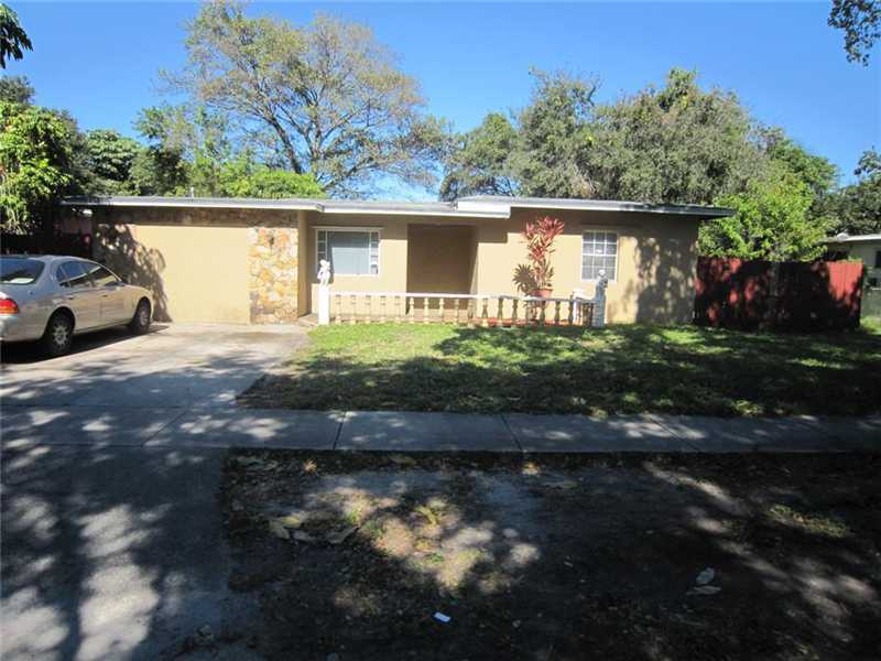 Property Photo: 731 NE 141 St FL 33161