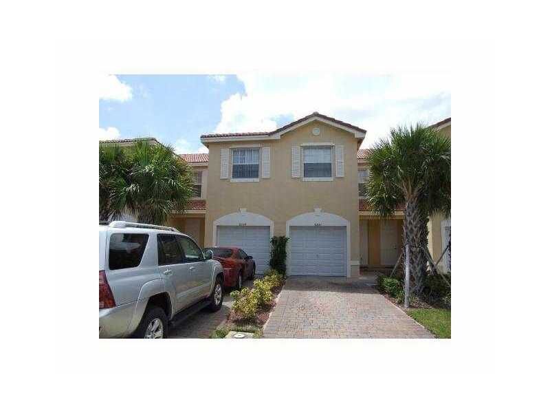 Property Photo:  6352 Landings Wy 6352  FL 33321 
