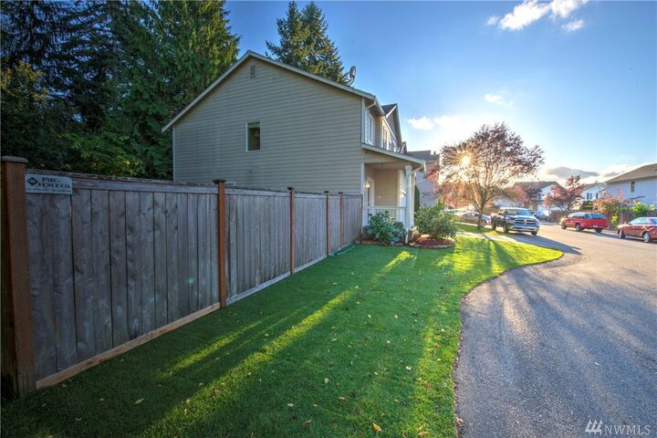 Property Photo:  13116 159th St E  WA 98374 