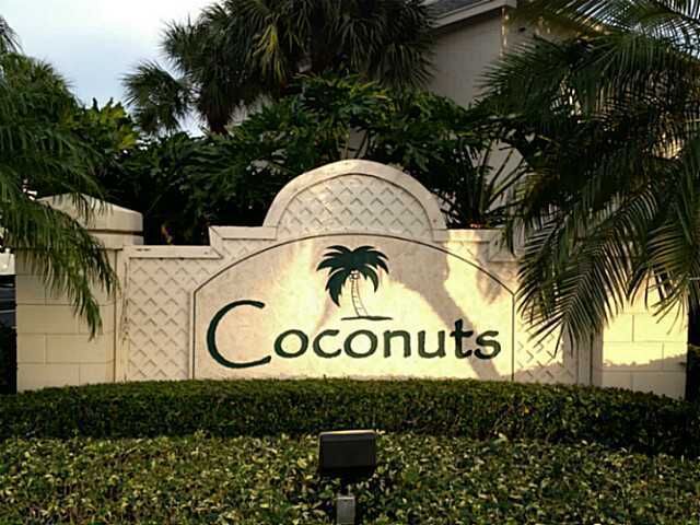 Property Photo: 16705 Hemingway Dr 16705 FL 33326