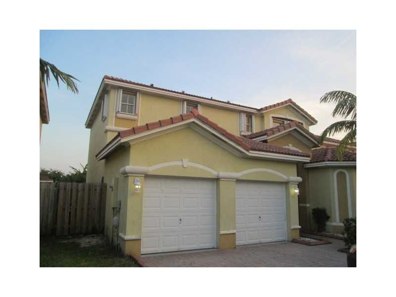 Property Photo:  10844 SW 245 St  FL 33032 
