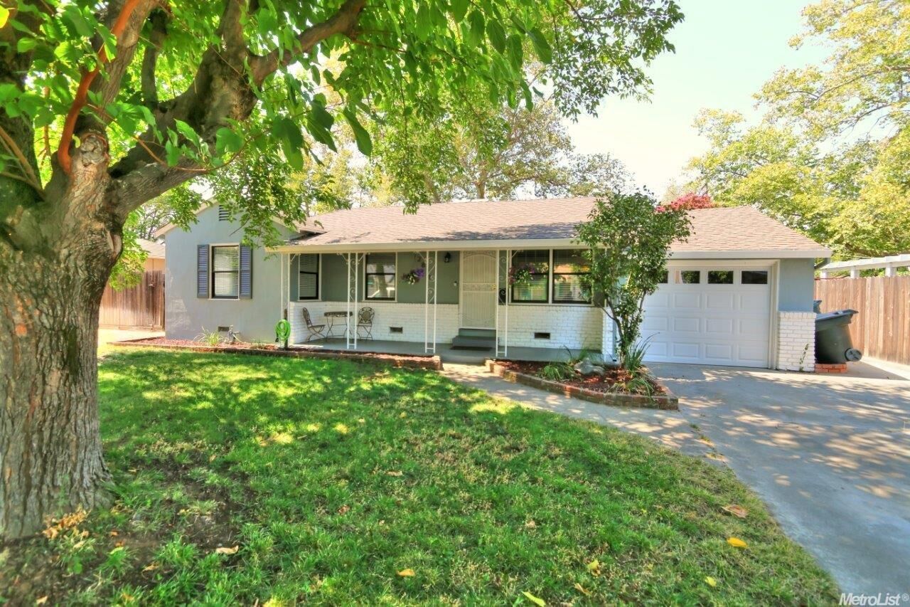 Property Photo: 2811 Herbert CA 95821
