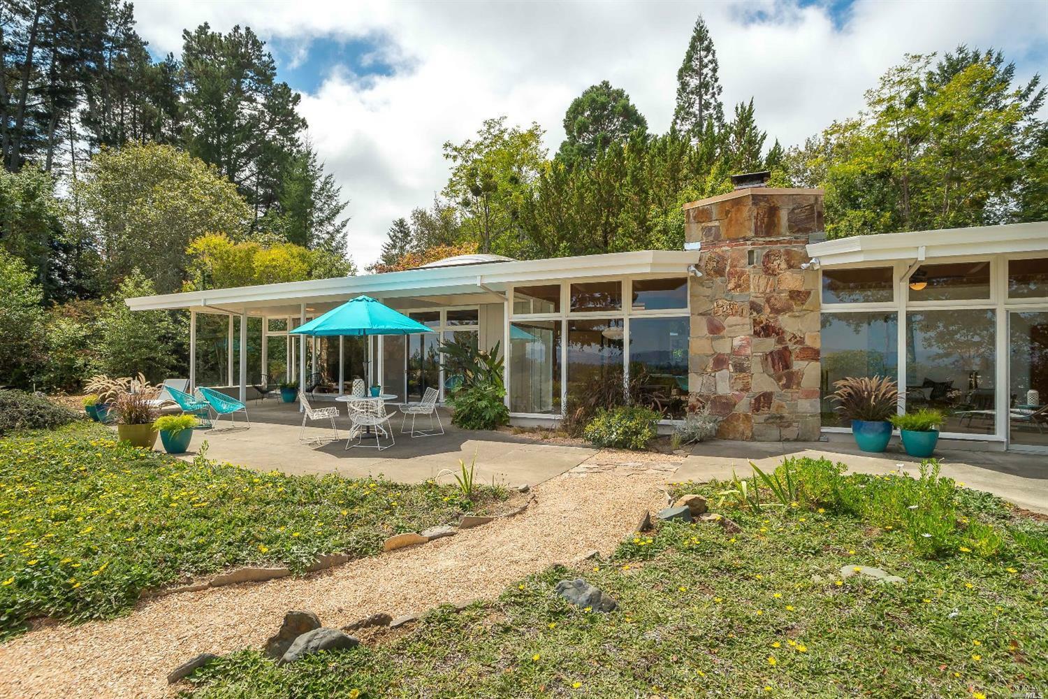 Property Photo:  711 Grandview Road  CA 95472 