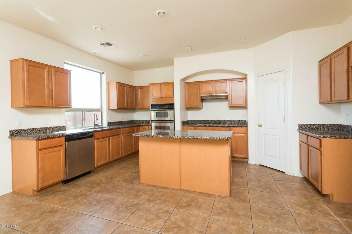 Property Photo:  2355 S 161st Avenue  AZ 85338 