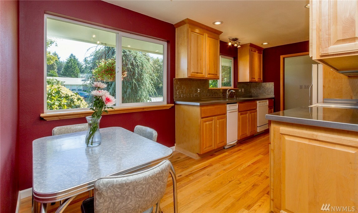 Property Photo: 8513 44th St W WA 98466