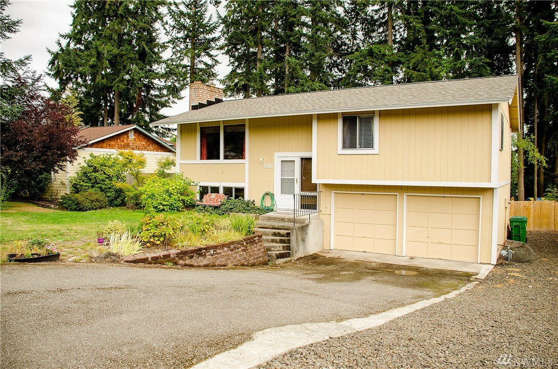 Property Photo:  2297 Ponderosa Dr SE  WA 98366 