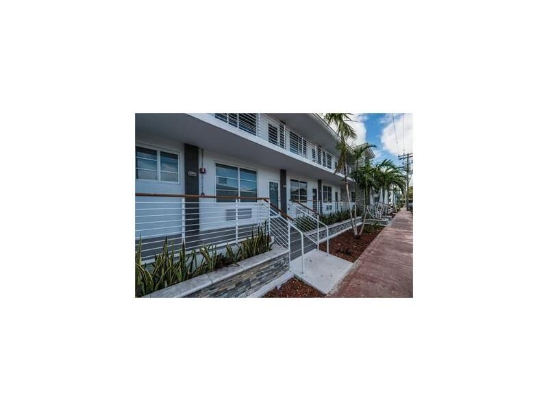 Property Photo: 540 74th St 7 FL 33141