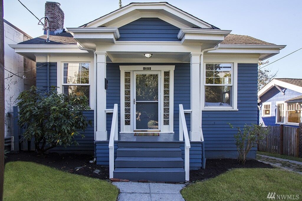 Property Photo:  1219 N Allen Place  WA 98103 