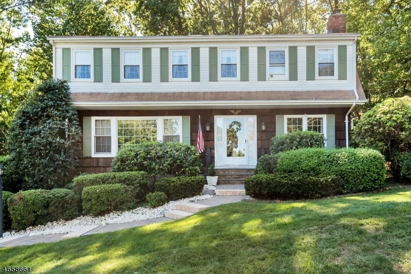 Property Photo:  37 Leach Ave  NJ 07656 