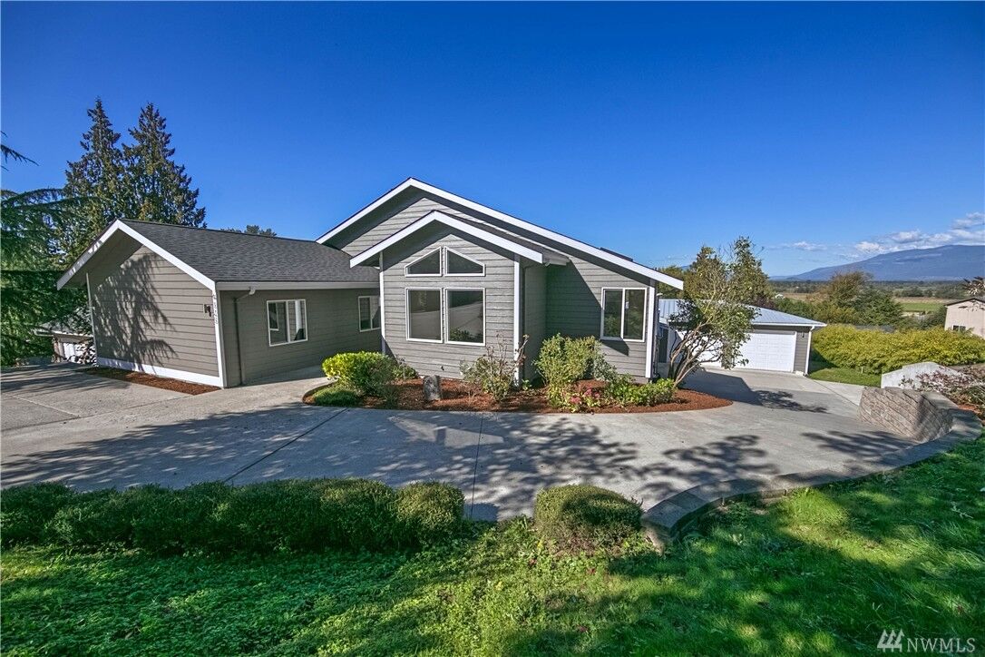 Property Photo:  4325 Kiowa Dr  WA 98273 