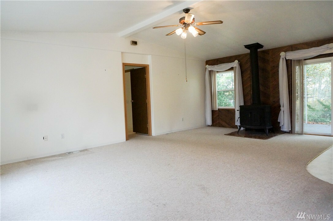 Property Photo: 201 Union Ave SE 145 WA 98059