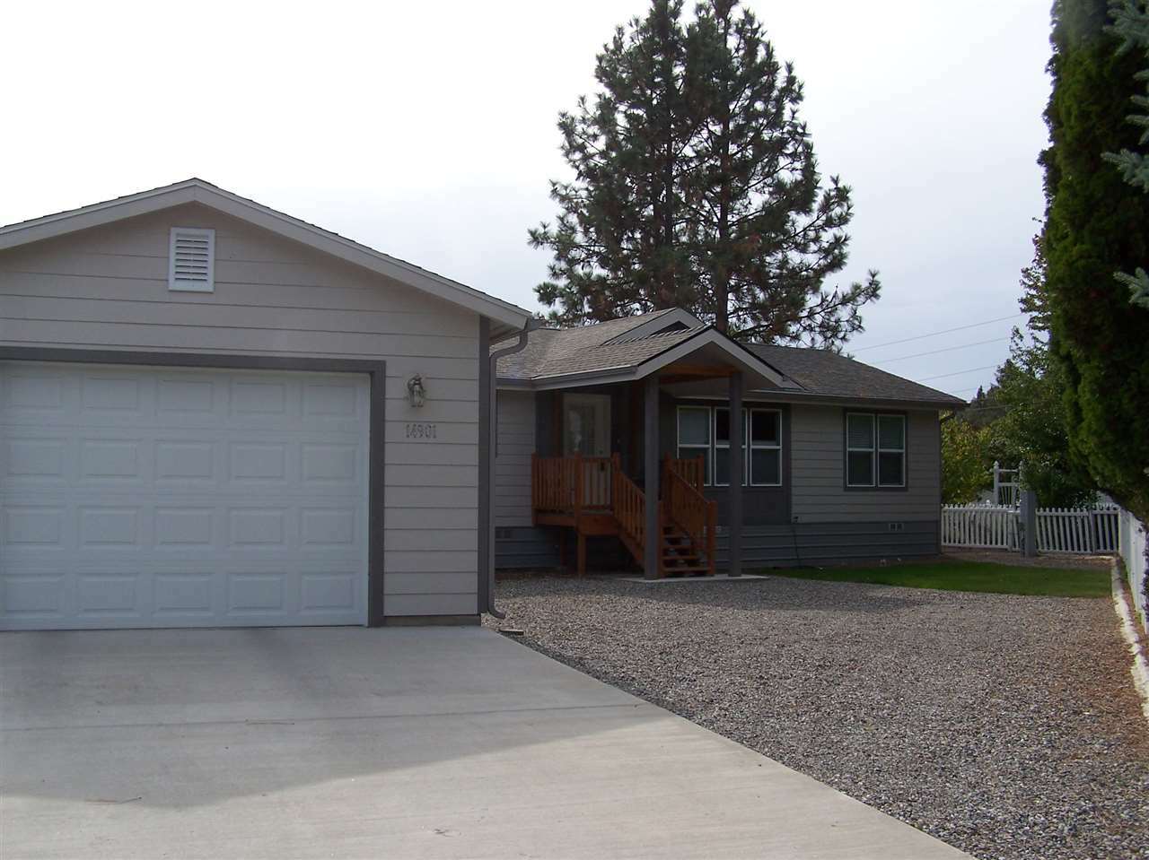 Property Photo:  14901 N Musket Ct  WA 99021-9282 