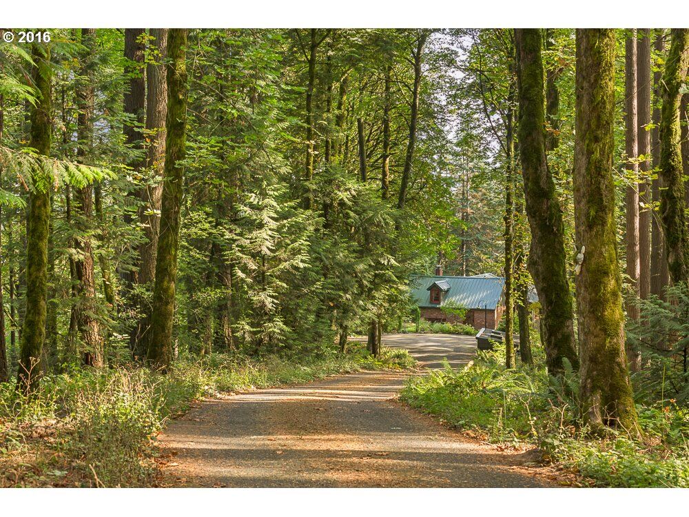 Property Photo:  2896 NW 53rd Dr  OR 97210 