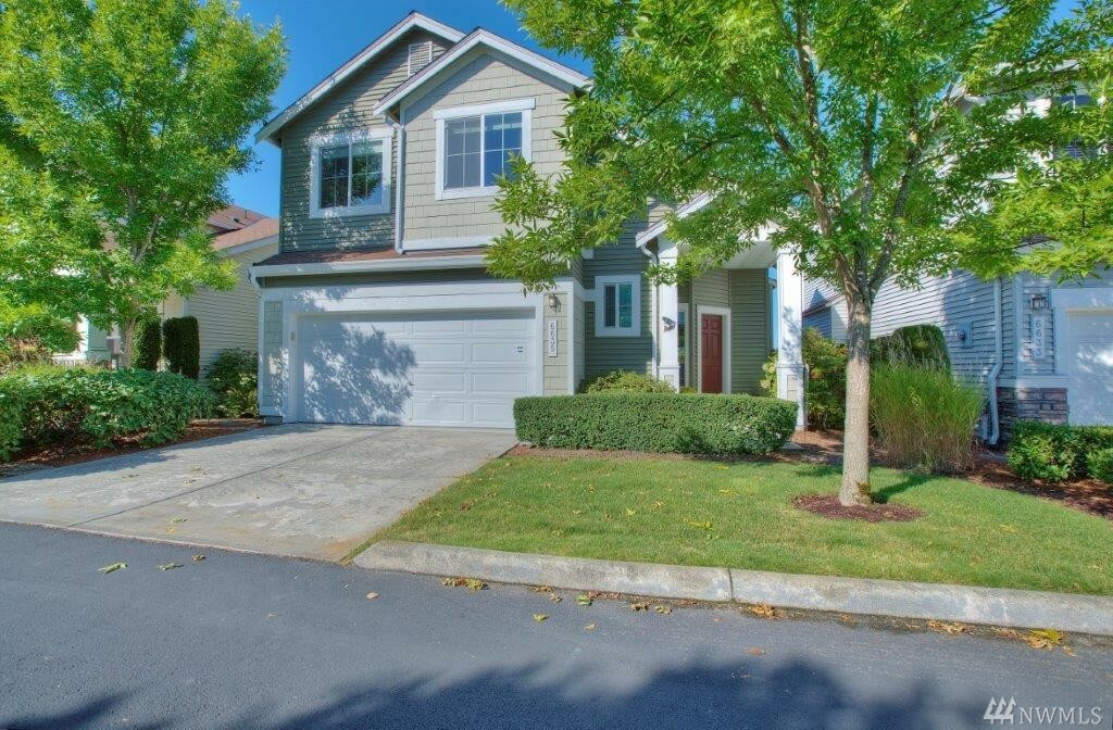 Property Photo:  6635 Francis Ave SE  WA 98092 