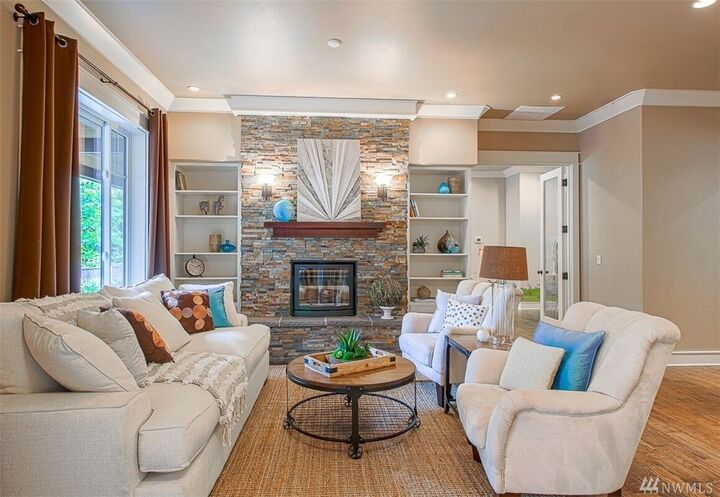 Property Photo: 3037 Hoffman Rd SE WA 98501