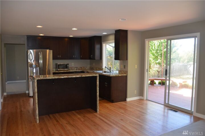 Property Photo:  5905 111th Place SW  WA 98275 