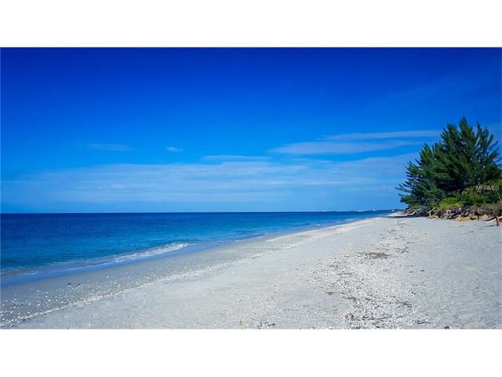 Property Photo:  3807 Casey Key Road  FL 34275 