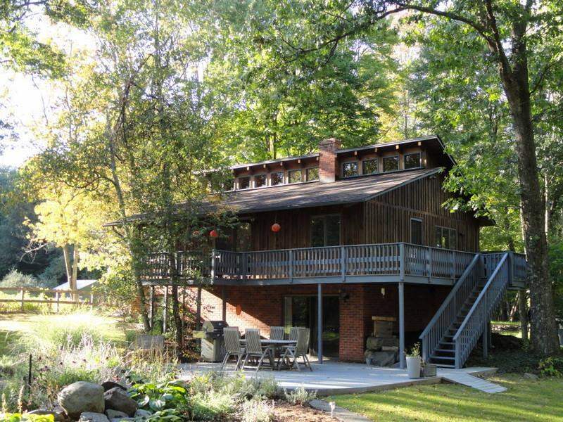 Property Photo: 25 White NY 12484
