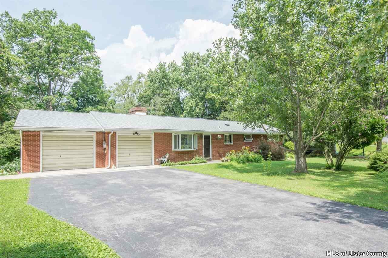 Property Photo:  1 Pine Tree  NY 12561 