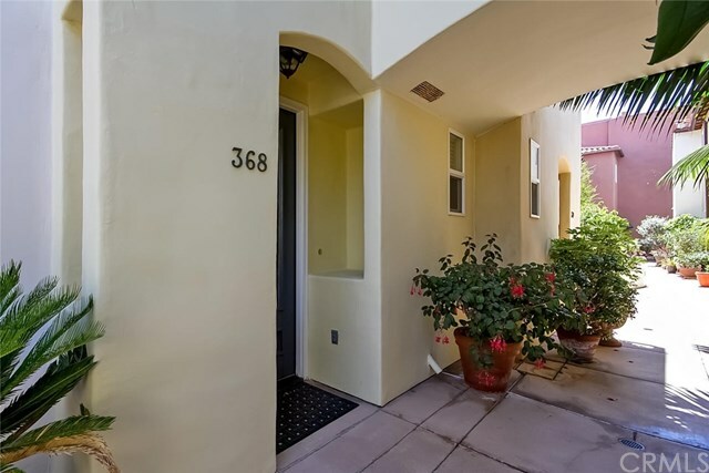 Property Photo:  368 5th Street  CA 92648 