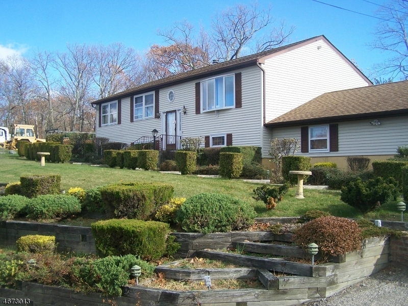 Property Photo:  82 Greenhill Rd  NJ 07419 