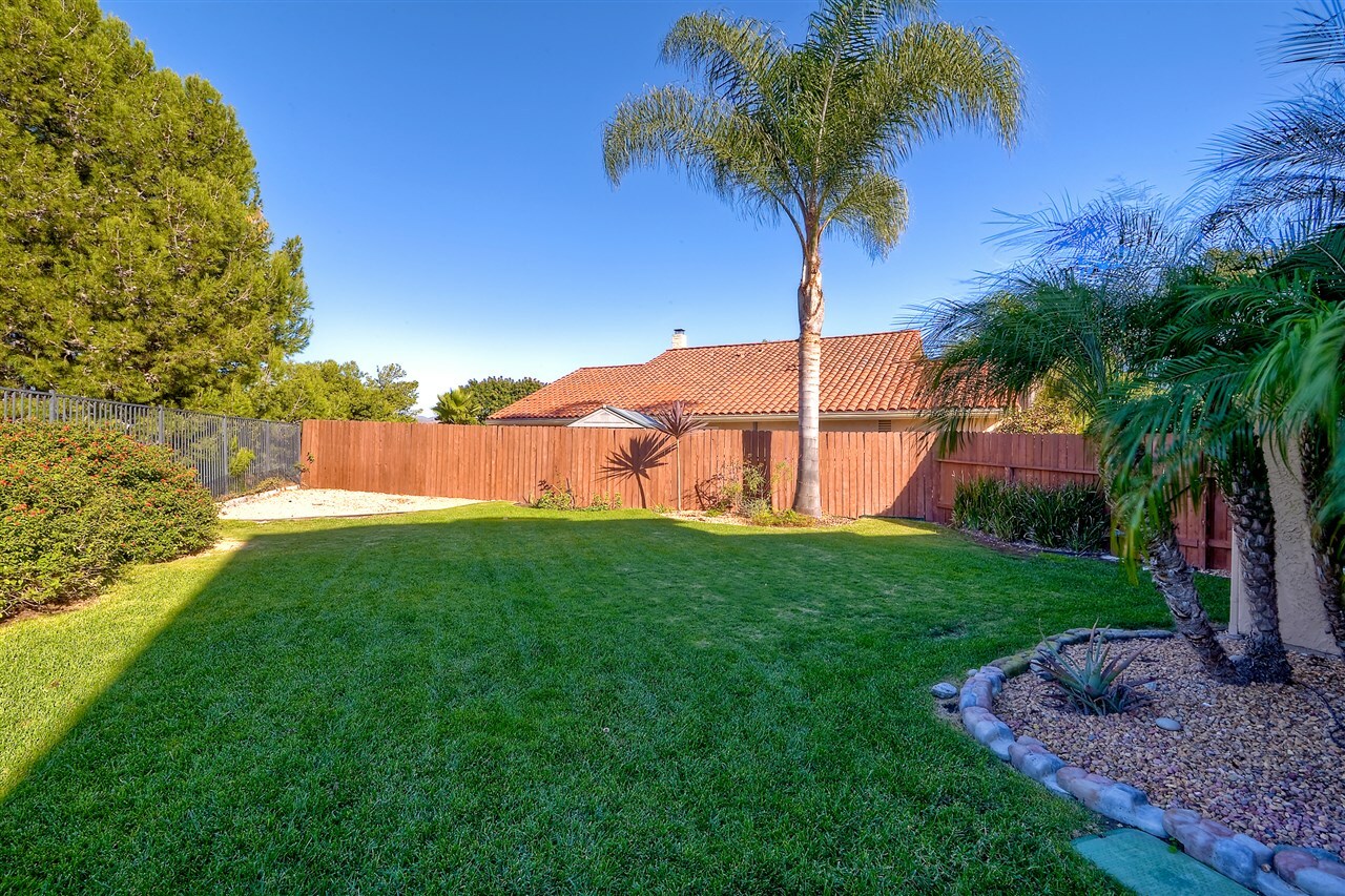 Property Photo:  2120 Softwind Lane  CA 92024 