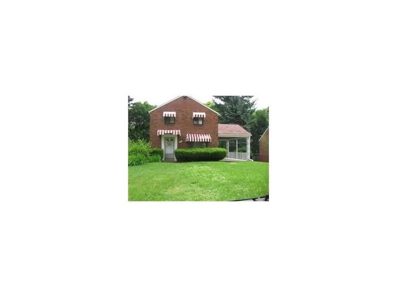 Property Photo: 837 Pennwood Dr PA 15235