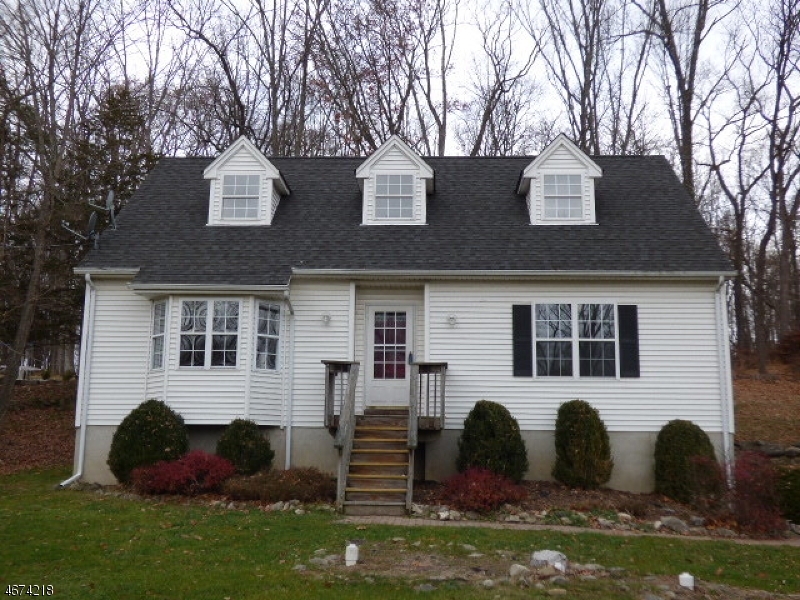 Property Photo:  936 W Walnut Dr  NJ 07860 