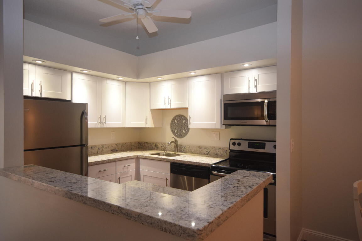 Property Photo:  15484 Lakes Of Delray Boulevard 203  FL 33484 