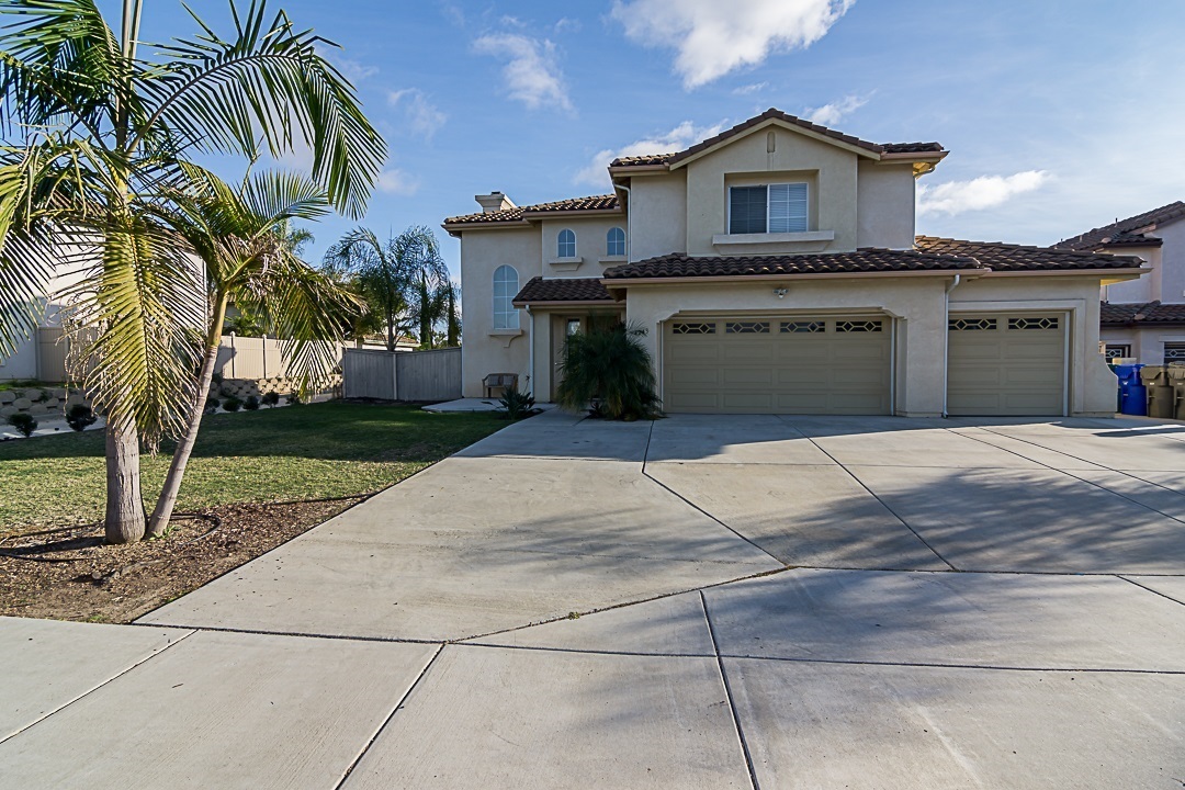 Property Photo:  4243 Old Grove  CA 92057 