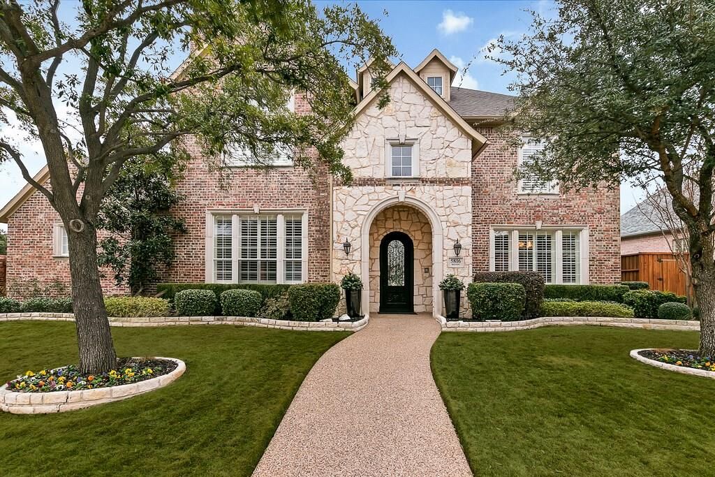 Property Photo:  5816 Hilton Street  TX 75093 