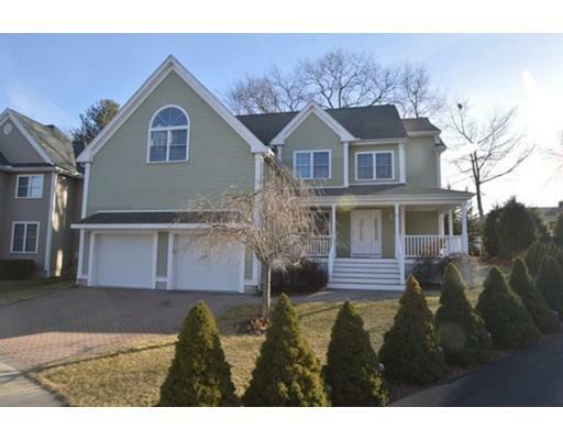 Property Photo: 4 Fellswood Circle MA 02155