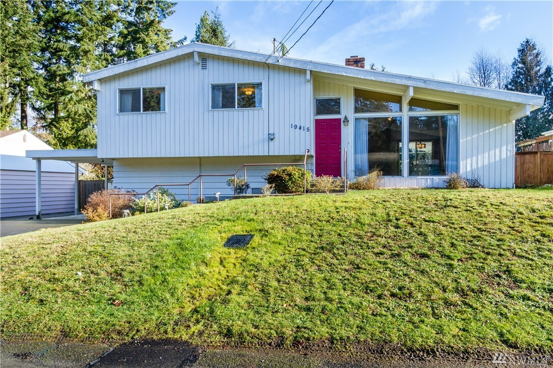 19415 81st Place W  Edmonds WA 98026 photo