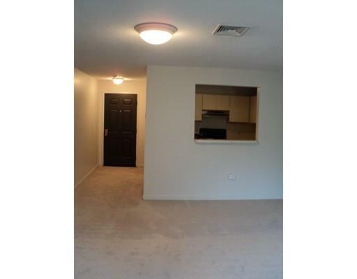 Property Photo: 1029 Pleasant St 37 MA 01602