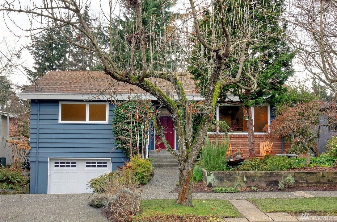 Property Photo: 7707 38th Ave NE WA 98115