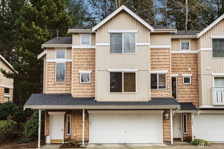 3742 257th Ave SE  Sammamish WA 98029 photo