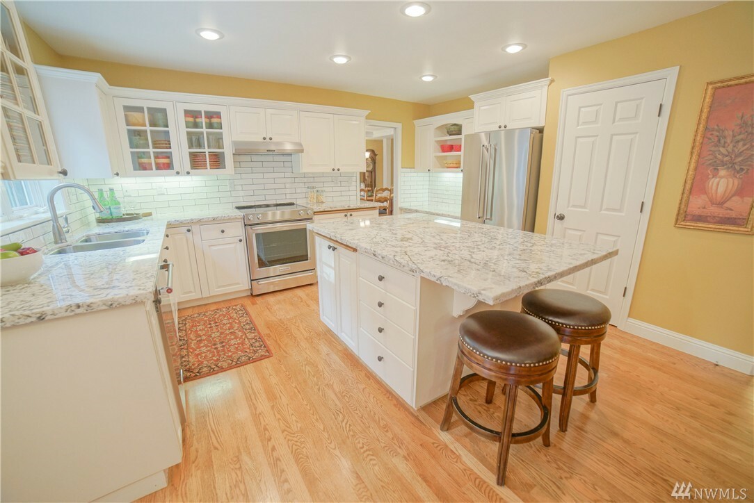 Property Photo: 8502 93rd St Ct WA 98332