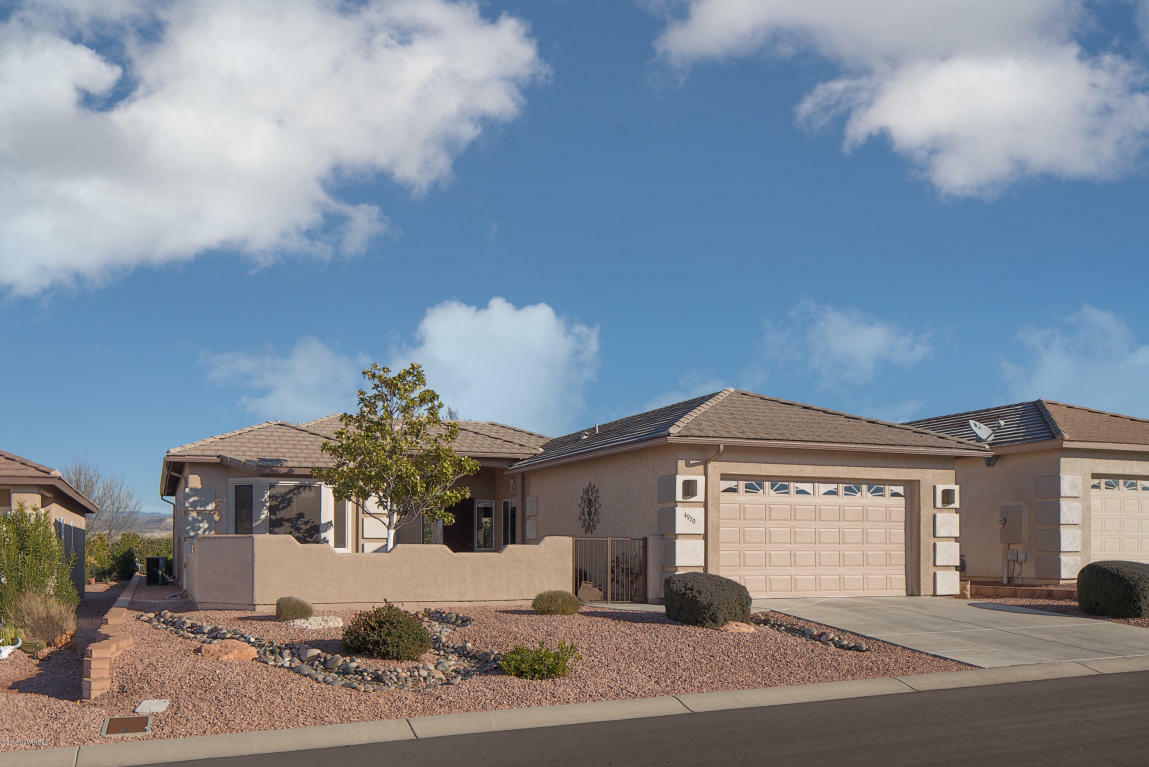 Property Photo: 4920 E Somerset Drive AZ 86325