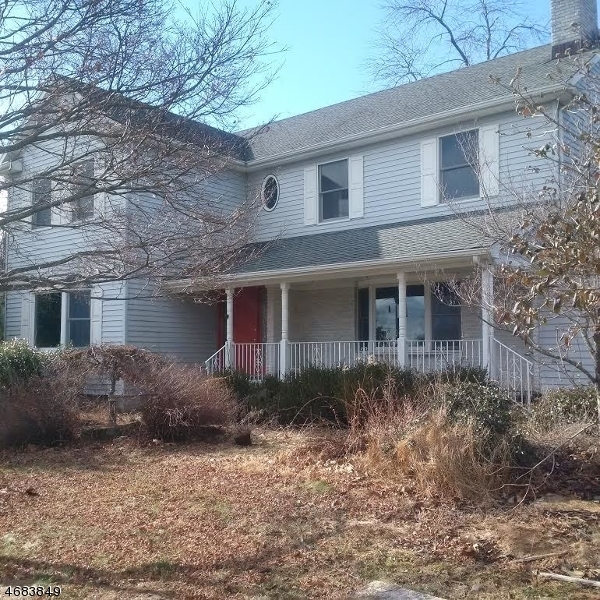 Property Photo:  7 South Ryland Road  NJ 08889 