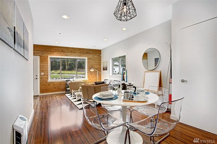 Property Photo:  4244 S Greenbelt Station Dr  WA 98118 