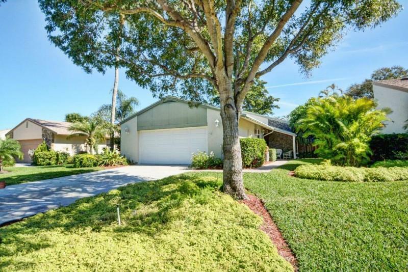 Property Photo:  781 NW 26th Avenue  FL 33445 