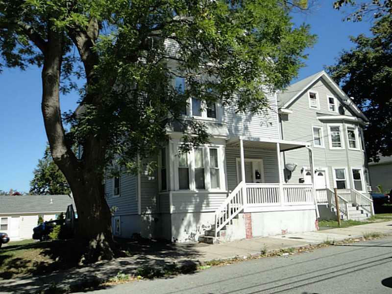 Property Photo:  62 Pleasant St  RI 02906 