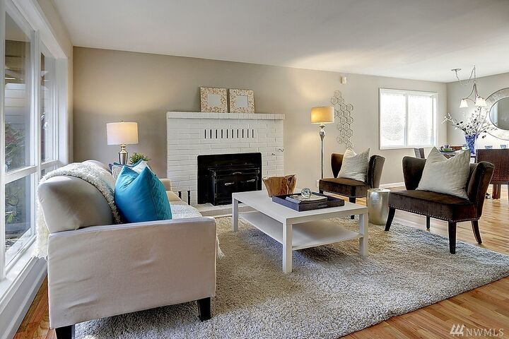 Property Photo: 14009 36th Ave NE WA 98125