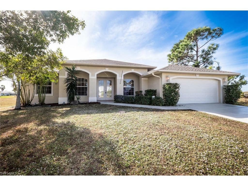 Property Photo:  1812 SW 40th Street  FL 33914 