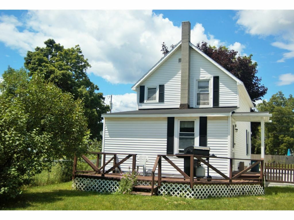 Property Photo:  13 Russell Street  VT 05478 