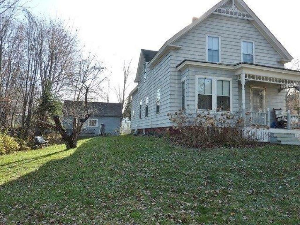 Property Photo:  84 Merrill Street  VT 05156 