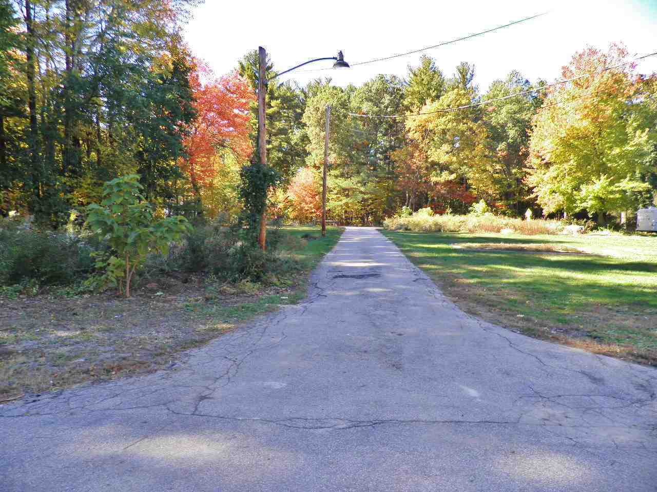 Property Photo: 152 Dracut Road NH 03051