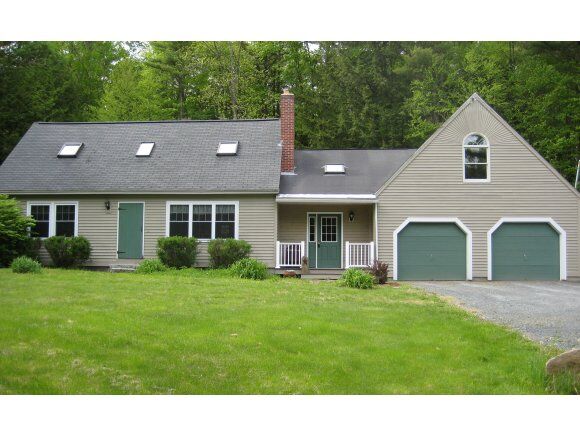 Property Photo:  20 Thresher Road  NH 03034 