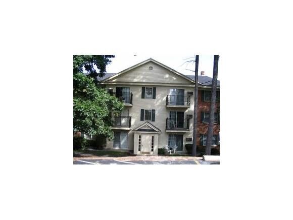 Property Photo:  9 St. James Place U906  NH 03062 